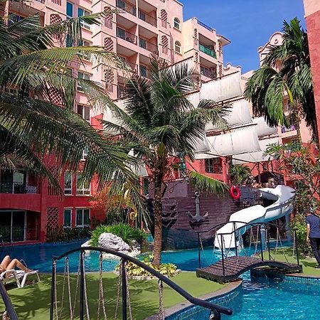 Seven Seas Condo Resort Beautiful Location ジョムティエンビーチ エクステリア 写真