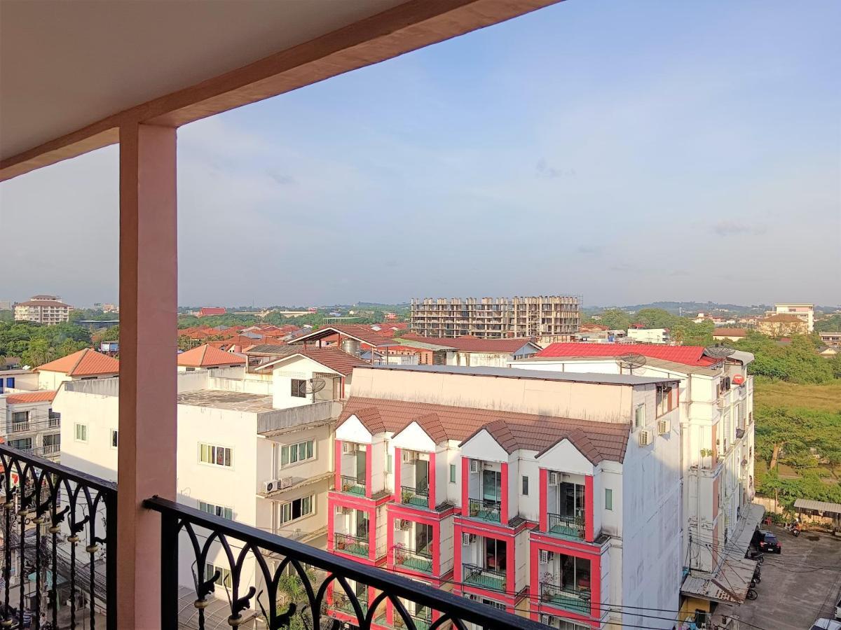 Seven Seas Condo Resort Beautiful Location ジョムティエンビーチ エクステリア 写真